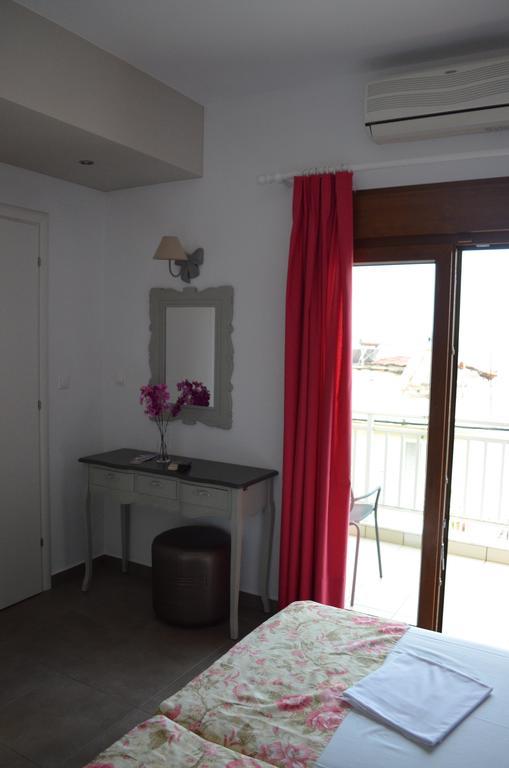 אואוראנואופולי Emmeleia Accommodation By Maria Riga מראה חיצוני תמונה