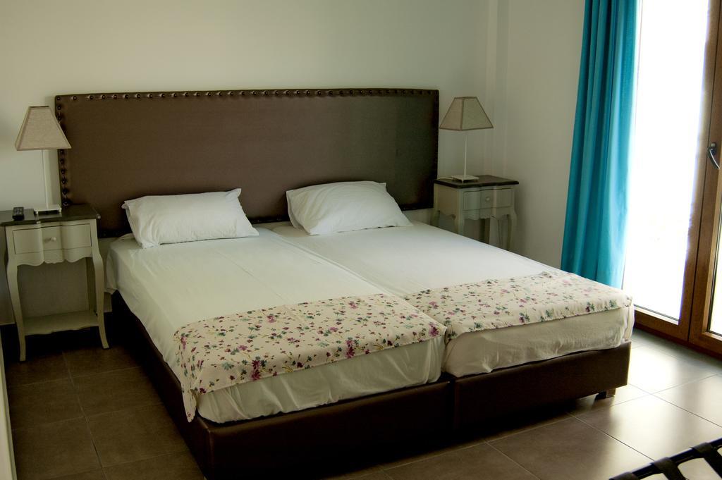 אואוראנואופולי Emmeleia Accommodation By Maria Riga חדר תמונה